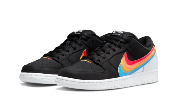 SB Dunk Low Polaroid