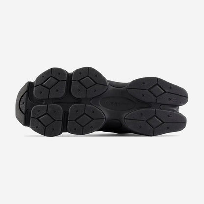 New Balance 9060 Triple Black