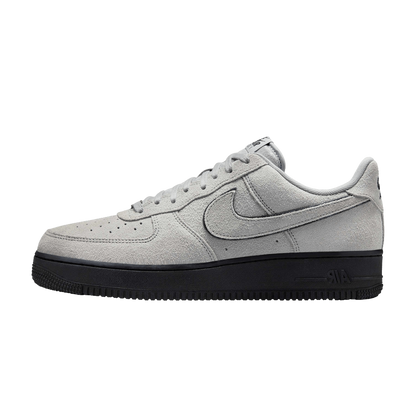Nike Air Force 1 Low '07 LV8 Light Smoke Grey Suede Black HQ1966-001 — Sneakers Nike su LAB19