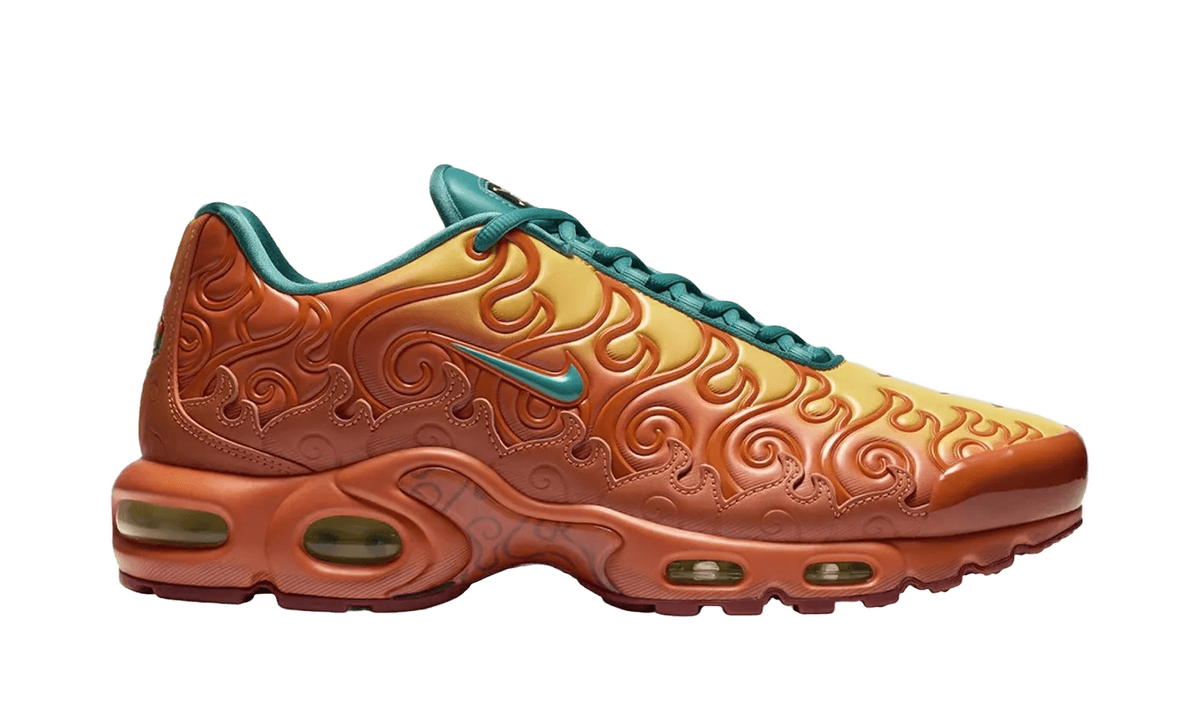 Air Max Plus One Piece Mera Mera - IW1283-800