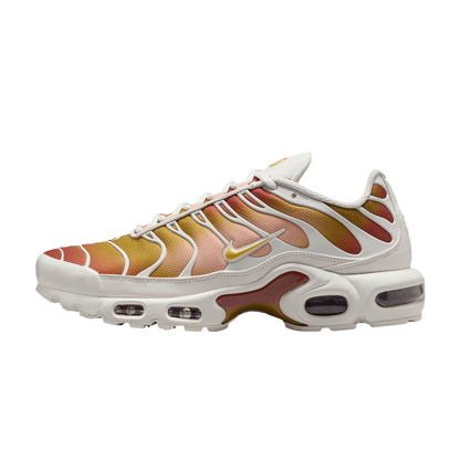 Nike Air Max Plus Rugged Orange Saturn Gold (Women's) DZ3670-007 — Sneakers Nike su LAB19