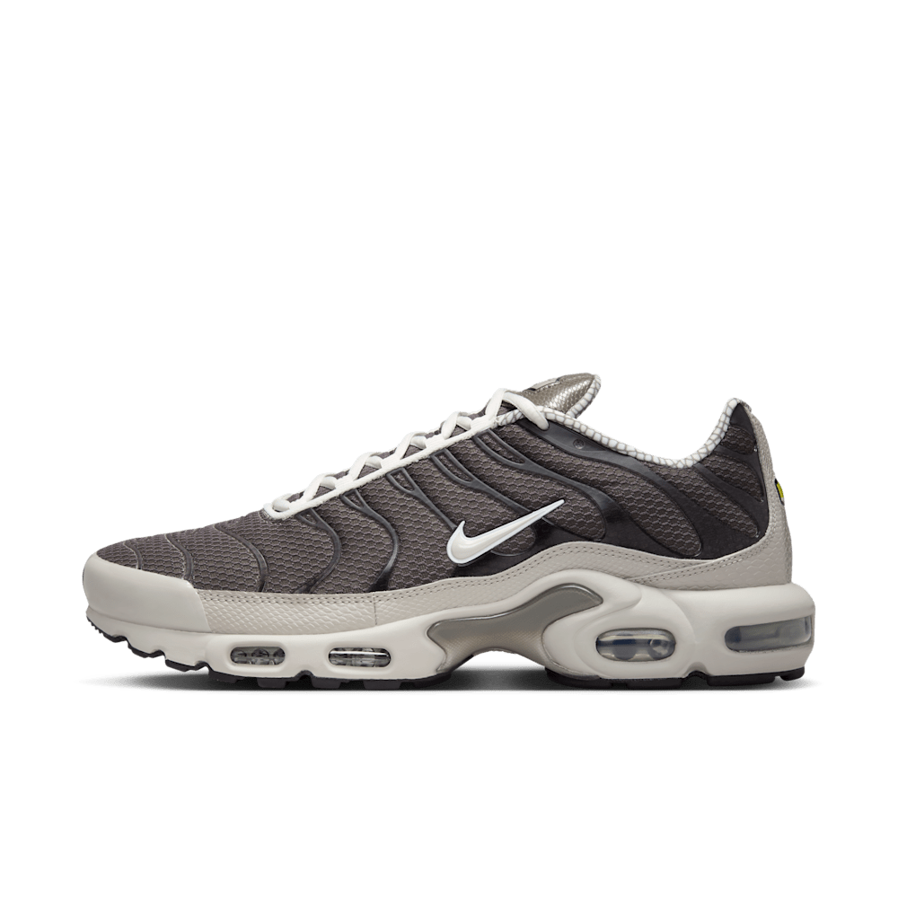 Nike Air Max Plus Year of The Snake IB7679-200 — Sneakers Nike su LAB19
