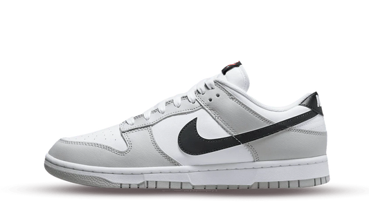 Nike Dunk Low SE Jackpot