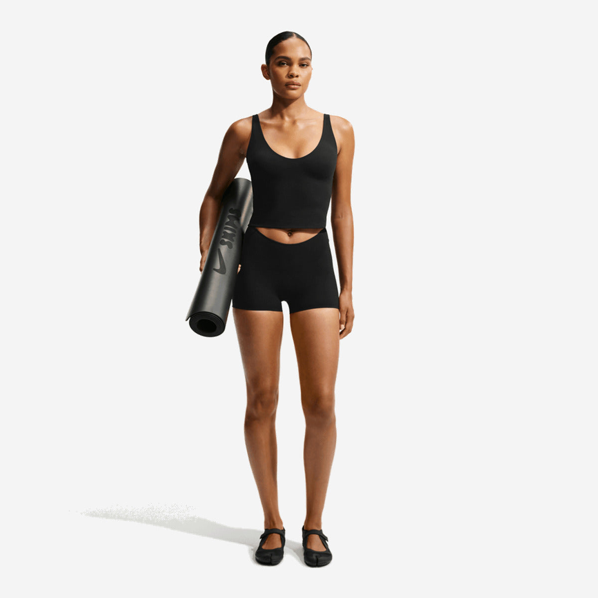 NikeSKIMS Studio Stretch Women's 5cm (approx.) Shorts NSKM Obsidian/NSKM Obsidian IR8682-054 — Abbigliamento Nike su LAB19