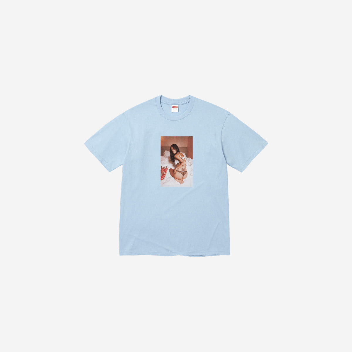 Supreme x Larry Clark Neighbor Tee 'Powder Blue' FW26T53-POWDER-BLUE — Abbigliamento Supreme su LAB19