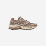 Unknown Saucony ProGrid Omni 9 Saddle Eggshell