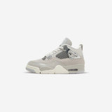 Air Jordan 4 Frozen Moments