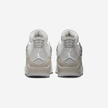 Air Jordan 4 Frozen Moments