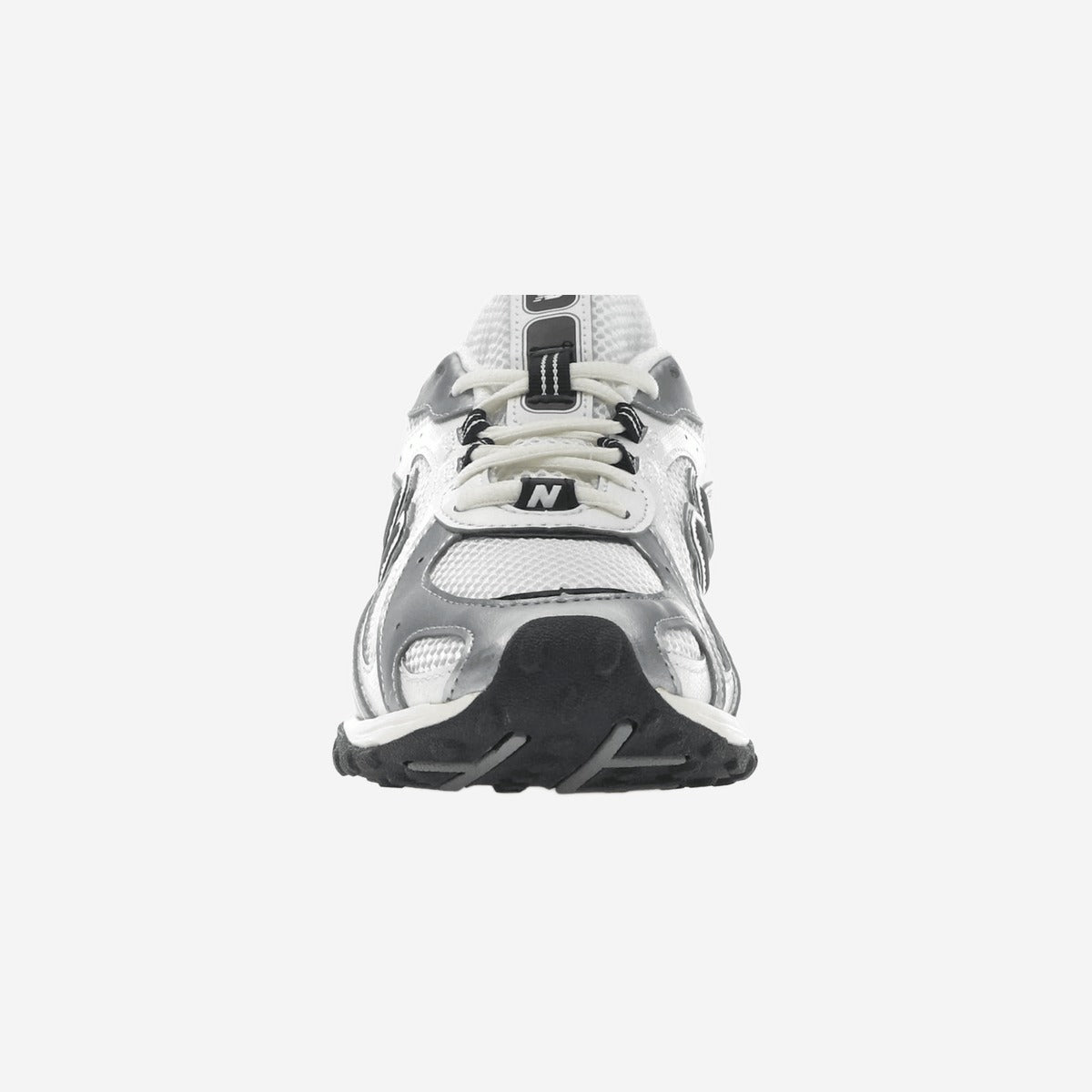 New Balance 204L Silver Metallic Black