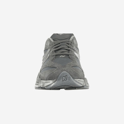 New Balance 9060 Magnet