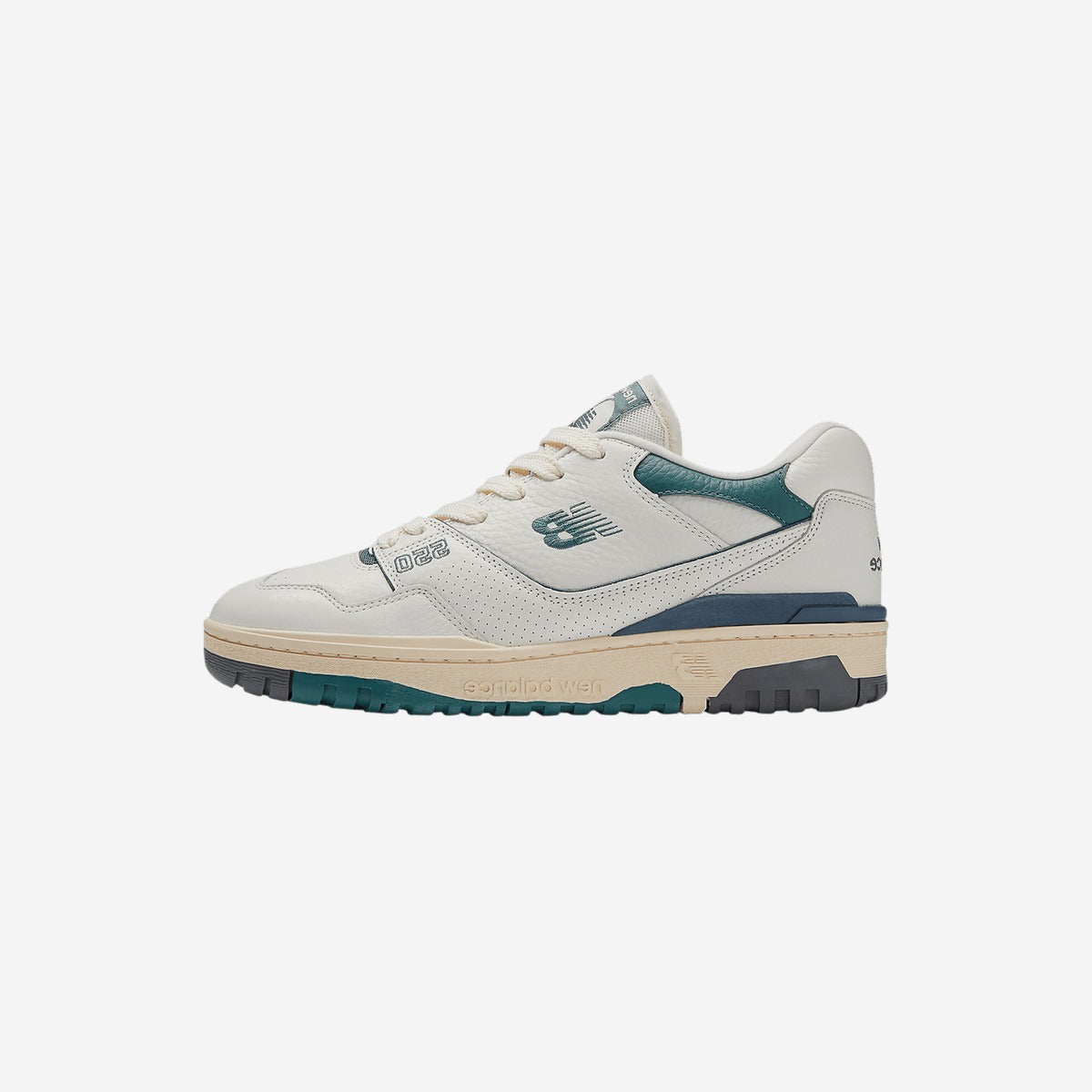 New Balance 550 New Spruce Mini Logo