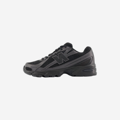 New Balance 740 Triple Black (GS)