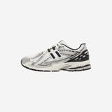 New Balance 1906R Silver Black