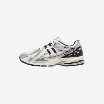 New Balance 1906R Silver Black