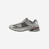 New Balance 2010 Metallic Silver Grey