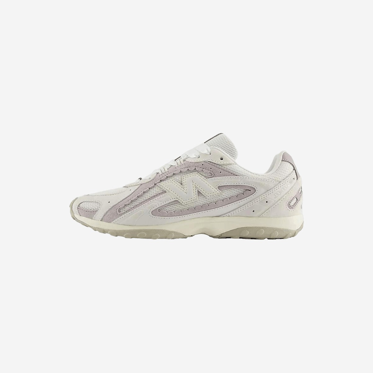 New Balance 204L Reflection