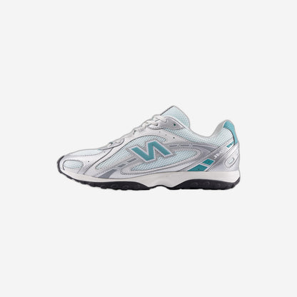 New Balance 204L Light Silver Metallic