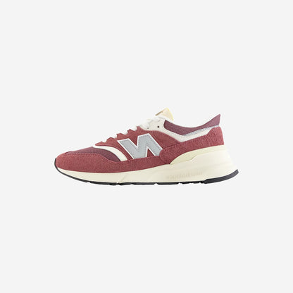 New Balance 997R Brick Red